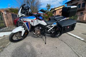 Borse ed attacchi per Honda Africa Twin 1100