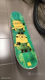 skateboard Minion 