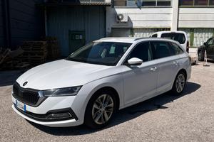 SKODA OCTAVIA 2.0 TDI 2022