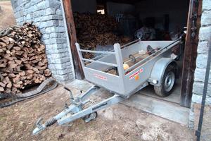 Carrello rimorchio auto