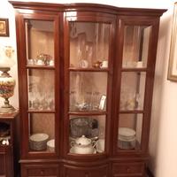 vetrina in legno
