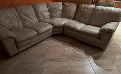 Divano letto in pelle