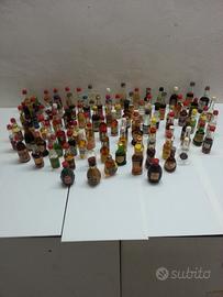 Bottigliette di liquore mignon