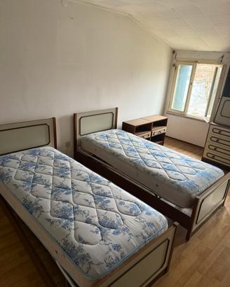 Camera di letto completa