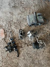 Pezzi Toyota Yaris prima serie (99-05)