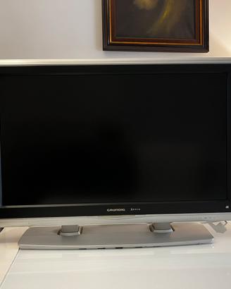 TV Grundig