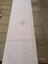 completo letto matrimoniale rosa ricamo a mano