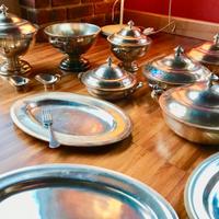 Set di Casseruole e zuppiere in Peltro