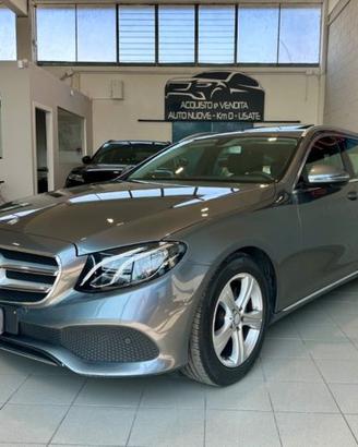 MERCEDES-BENZ E 220 d S.W. Auto Sport *TETTO*CAM