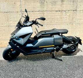 BMW CE04 Maxi Scooter Elettrico Unico proprietario