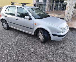 VOLKSWAGEN Golf 4ª serie - 1998