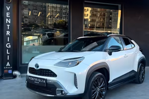 Toyota Yaris Cross 1.5 Hybrid E-CVT AWD Premiere