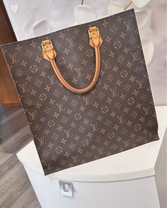 Loius Vuitton sac plat GM monogram