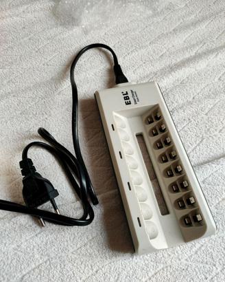 carica batterie stilo AA e mini stilo