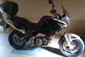 moto Aprilia pegaso strada 