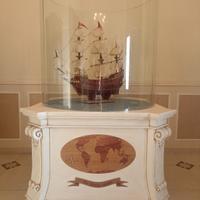 Mobile con veliero rotante 