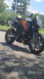 Super duke 990