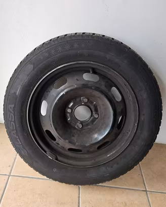 gomme invernali  185 65 R15 