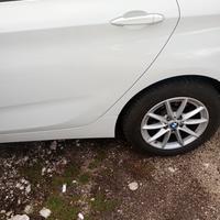 BMW serie 2 Active tourer 214 d