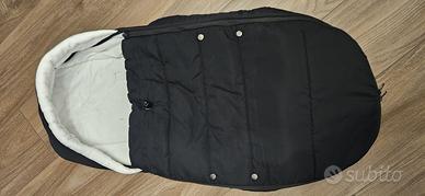 Coprigambe universale “Brogtorl” per passeggino