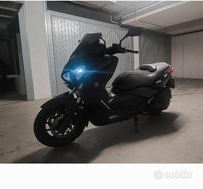 Yamaha X-Max 400 - 2015