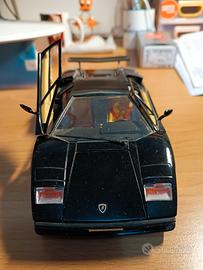 Burago Lamborghini Countach 1988