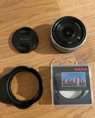 Sony 16mm 2.8 con filtro UV massa e paraluce