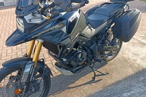 Suzuki v strom 1050 DE