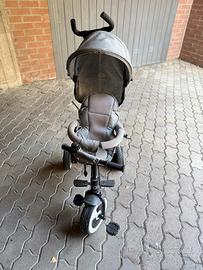 Passeggino triciclo