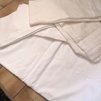 lenzuola matrimoniali ricamate a mano in cotone