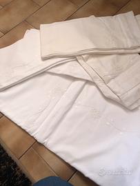 lenzuola matrimoniali ricamate a mano in cotone