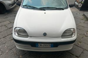Fiat 600 1100 benzina anno 2005