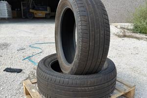 2 Gomme Bridgestone 215/55 R17 Estive DOT 2021