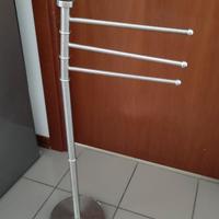 Porta asciugamani a piantana
