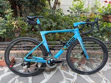 Cinelli Pressure Team colpack 2021