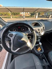 Ford Fiesta 1400 benzina gpl
