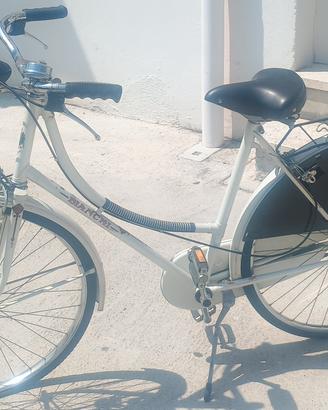 Bicicletta da donna marca Bianchi