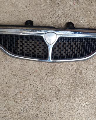 griglia paraurti anteriore lancia Ypsilon 