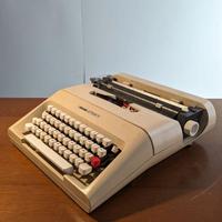 Olivetti Lettera 35