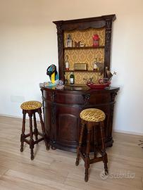 Mobile bar da casa in legno stile classico