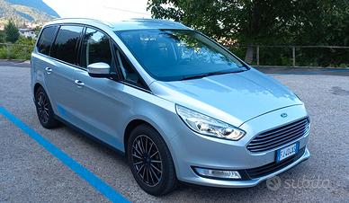 Ford Galaxy titanium