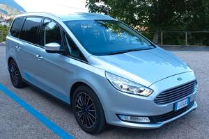 Ford Galaxy titanium