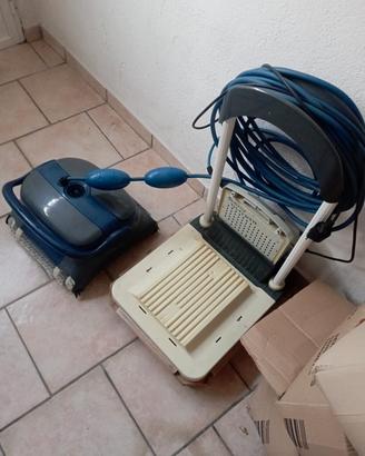 ROBOTTINO PER PISCINA DOLFIN PRO 120