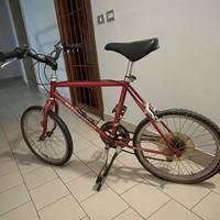 Bicicletta da bambino circa 8/10 anni