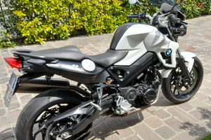 BMW f850r