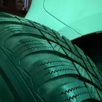 GOMME INVERNALI  HANKOOK 215/60 R16 99H