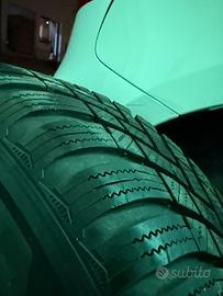 GOMME INVERNALI  HANKOOK 215/60 R16 99H