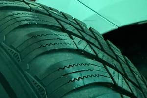 GOMME INVERNALI  HANKOOK 215/60 R16 99H