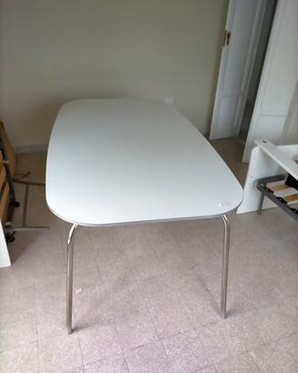 Tavolo Ikea 