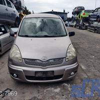 TOYOTA YARIS VERSO P2 1.3 84CV 02-05 -ricambi